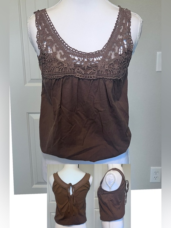 579 Tops - Vintage 579 Brown Crochet Yoke Tank Camisole Tie Back Elastic Waist PTP 15” XS/S
